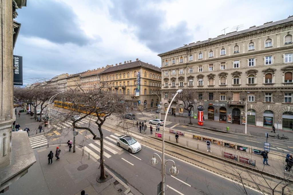 Andrassy Grandeur With Indoor Parking Budapeste Exterior foto