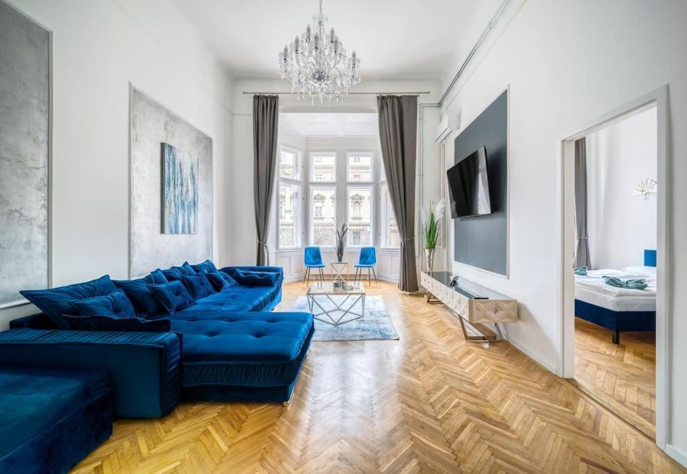 Andrassy Grandeur With Indoor Parking Budapeste Exterior foto