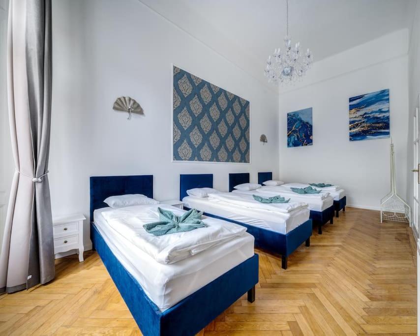 Andrassy Grandeur With Indoor Parking Budapeste Exterior foto